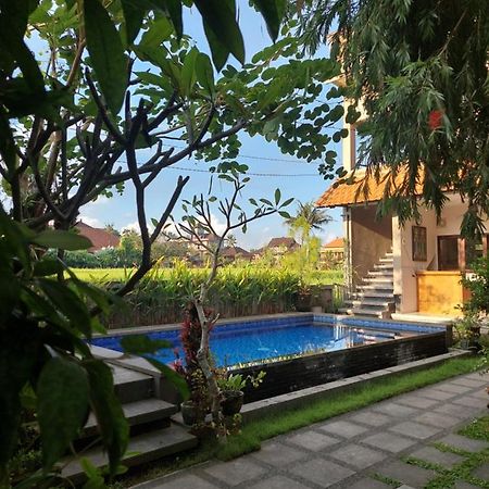 Gerhana Sari 2 Bungalows Ubud Exterior foto