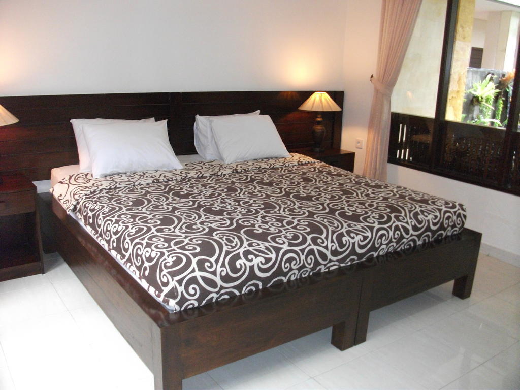 Gerhana Sari 2 Bungalows Ubud Zimmer foto